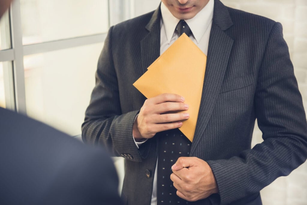 How to Land Hidden Insurance Jobs That Aren't Advertised